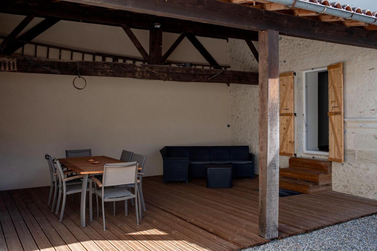 Au Coeur Du Village Bassillac Perigueux Zewnętrze zdjęcie